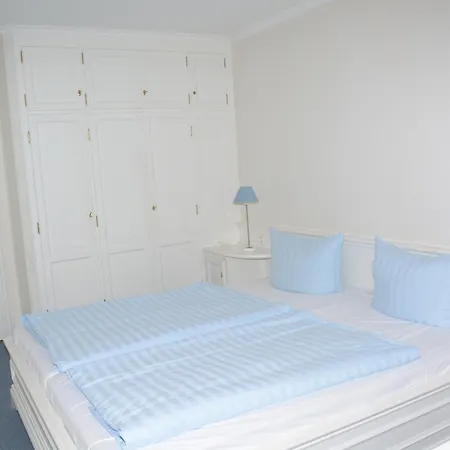 1-136, Toller See-u Landblick Im Haus Metropol